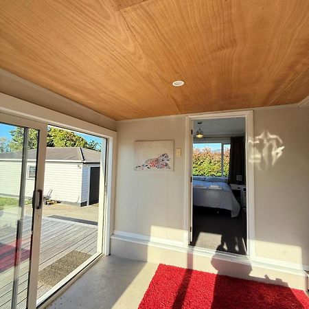Cozy Taranaki Homestay Stratford Exterior photo