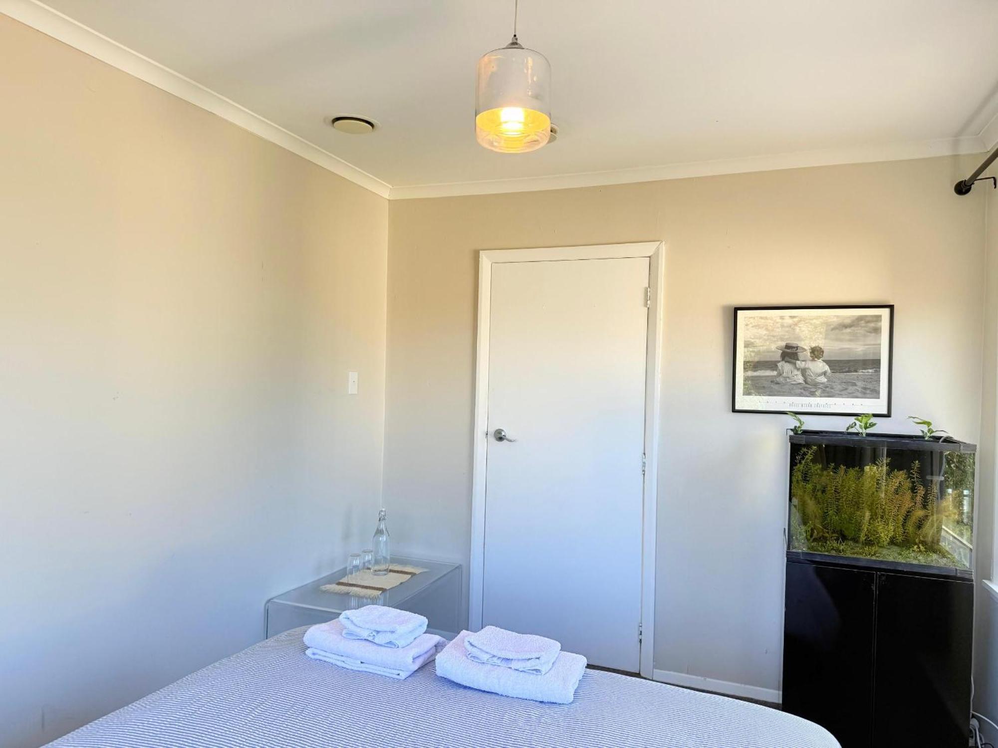 Cozy Taranaki Homestay Stratford Exterior photo